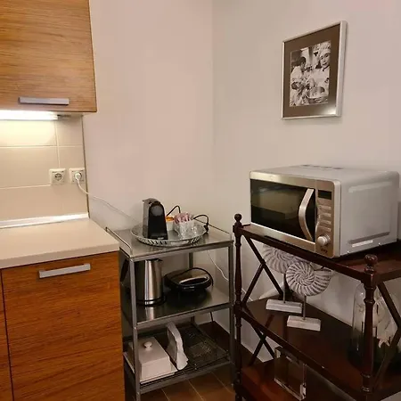 Apartman Dioni Luxury With Private Entrance Karavómilosz